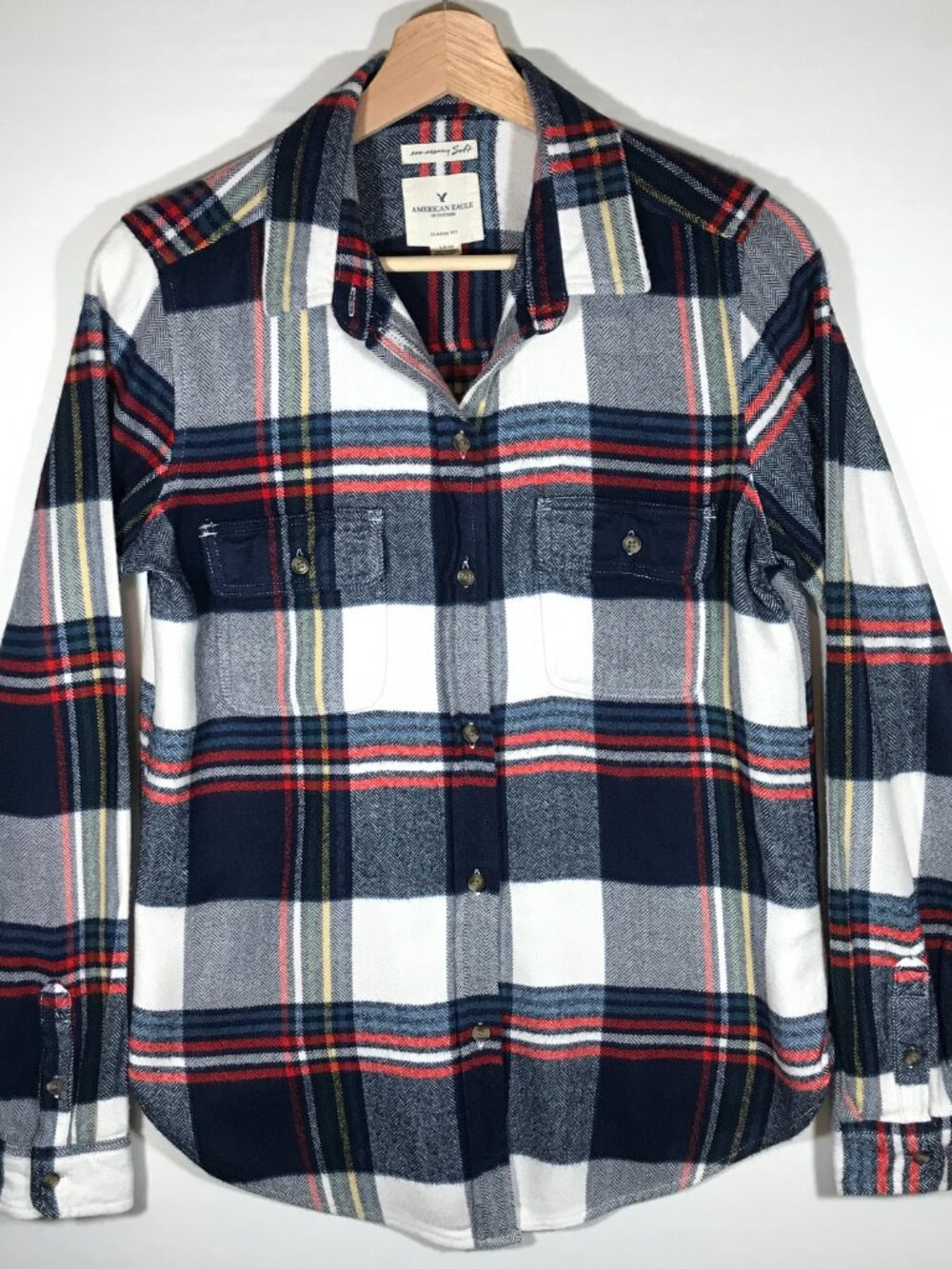 American Eagle Classic Fit Women's Small Blue Button Up Long Sleeve Shirt
